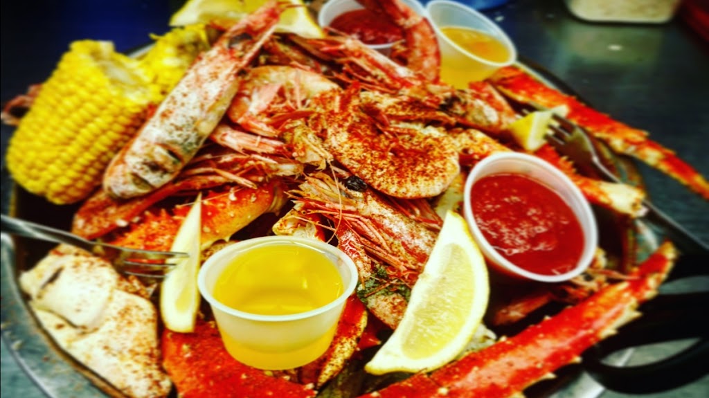 Old Bay Steamer | restaurant | 102 Santa Rosa Blvd, Fort Walton Beach, FL 32548, USA | 8506642795 OR +1 850-664-2795
