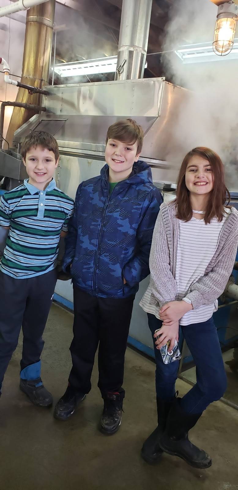 Bacon Farm Maple Products | restaurant | 1427 Pond Rd, Sidney, ME 04330, USA | 2075475053 OR +1 207-547-5053