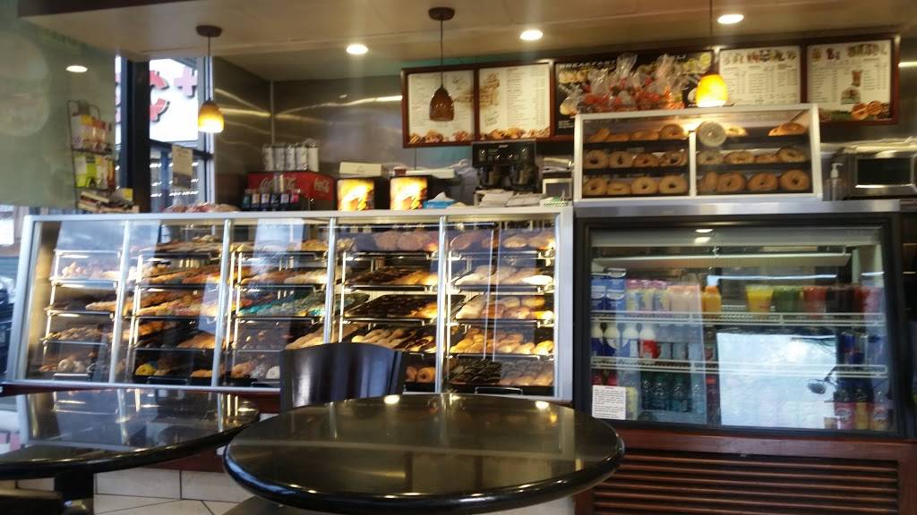 Winchells Donut House | cafe | 716 N Western Ave, Los Angeles, CA 90029, USA | 3234670044 OR +1 323-467-0044