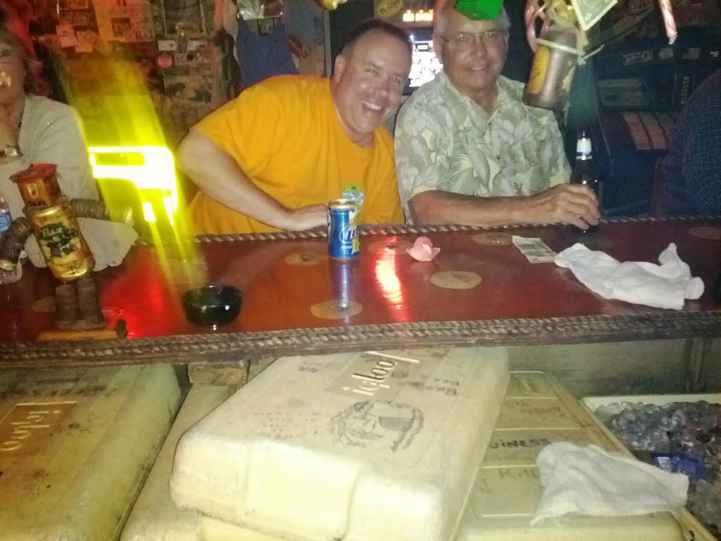 Sloppy Johns | restaurant | 19201 Gulf Blvd, Indian Shores, FL 33785, USA | 7275960226 OR +1 727-596-0226