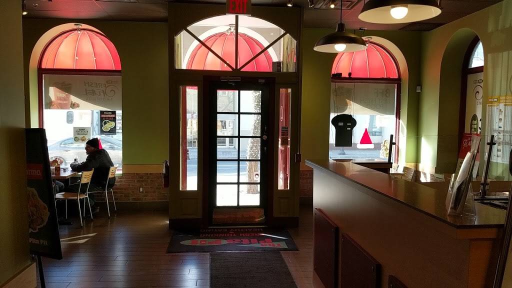 Pita Pit | restaurant | 8 Main St S, Brampton, ON L6W 2C3, Canada | 9052307482 OR +1 905-230-7482