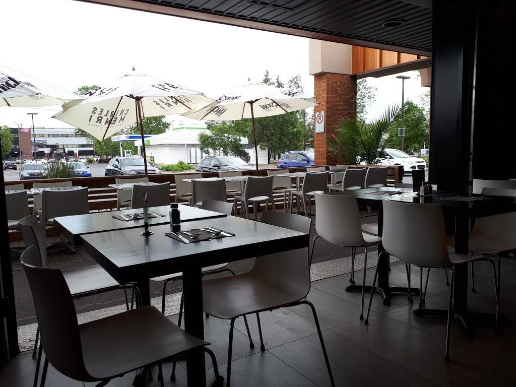 Chez Victor | restaurant | 5050 Boulevard Wilfrid-Hamel Local 400, Québec, QC G2E 5X5, Canada | 4186518187 OR +1 418-651-8187