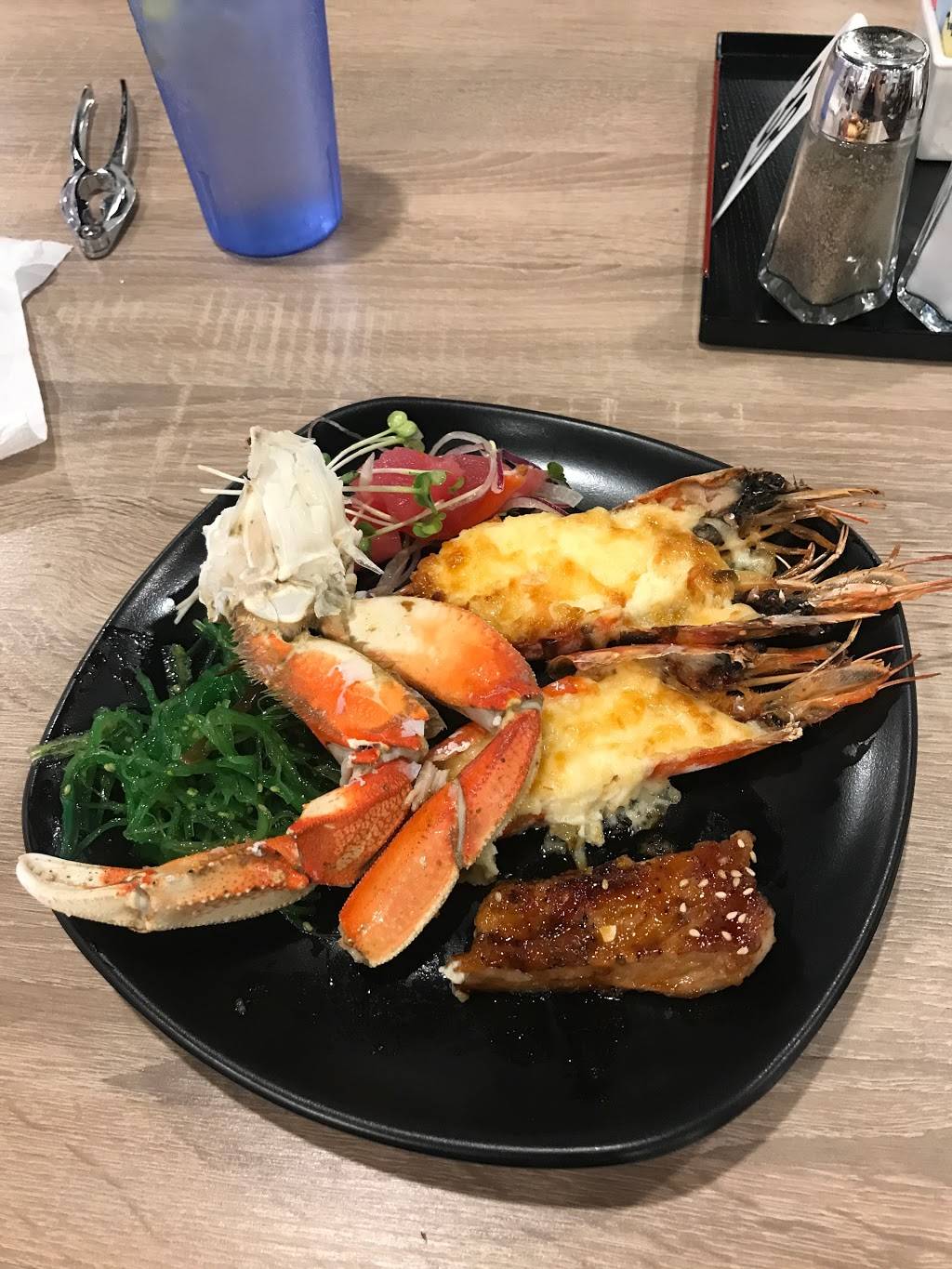 Makino Sushi And Seafood Buffet | restaurant | 1600 S Azusa Ave #370, City of Industry, CA 91748, USA | 6265812226 OR +1 626-581-2226