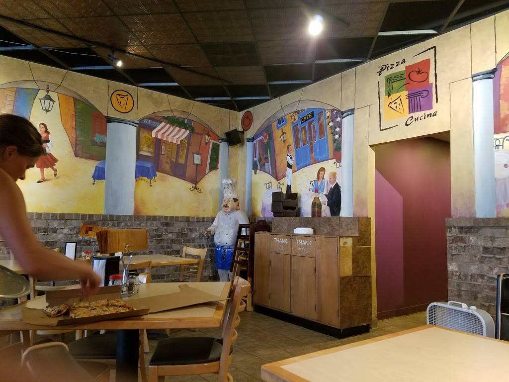 Pizza Cucina | restaurant | 12 E Merchants Dr, Oswego, IL 60543, USA | 6308449600 OR +1 630-844-9600