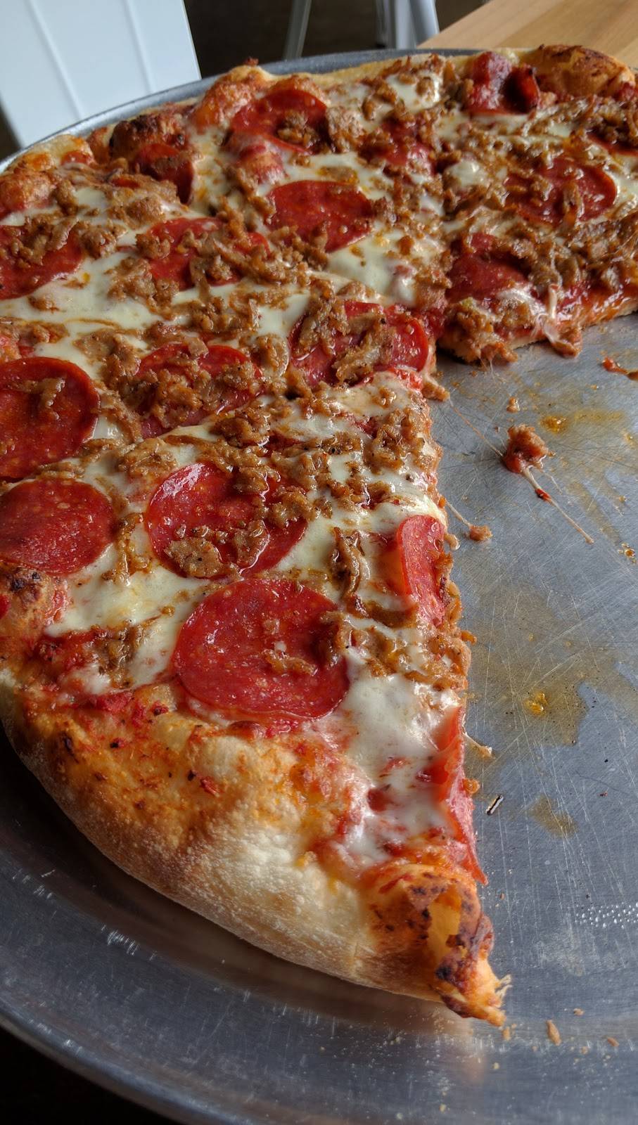 Standard Pizza | restaurant | 755 Biltmore Ave, Asheville, NC 28803, USA | 8284123190 OR +1 828-412-3190