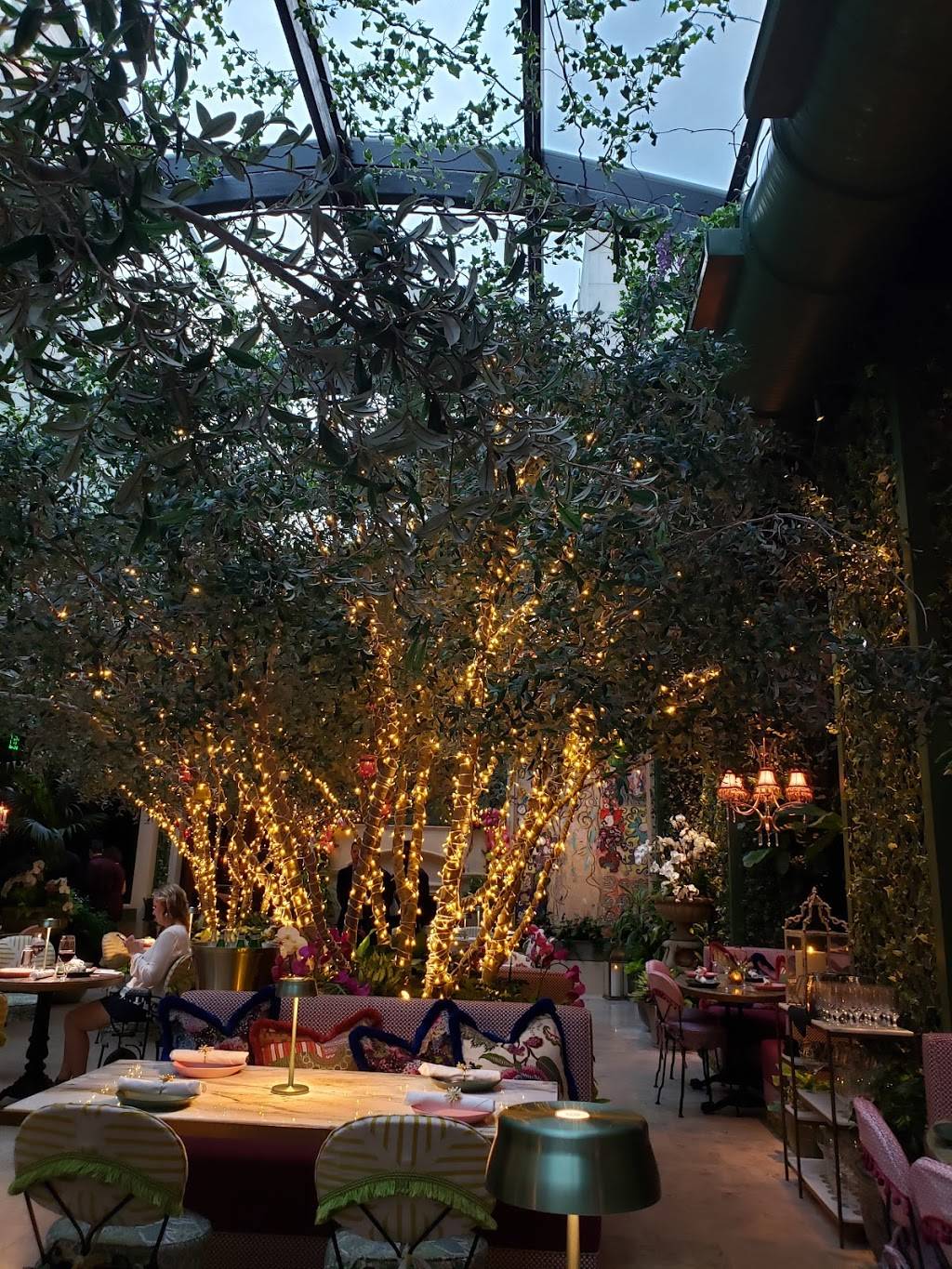 The Garden Room | restaurant | 88 West Paces Ferry Rd NW, Atlanta, GA 30305, USA | 4046006471 OR +1 404-600-6471