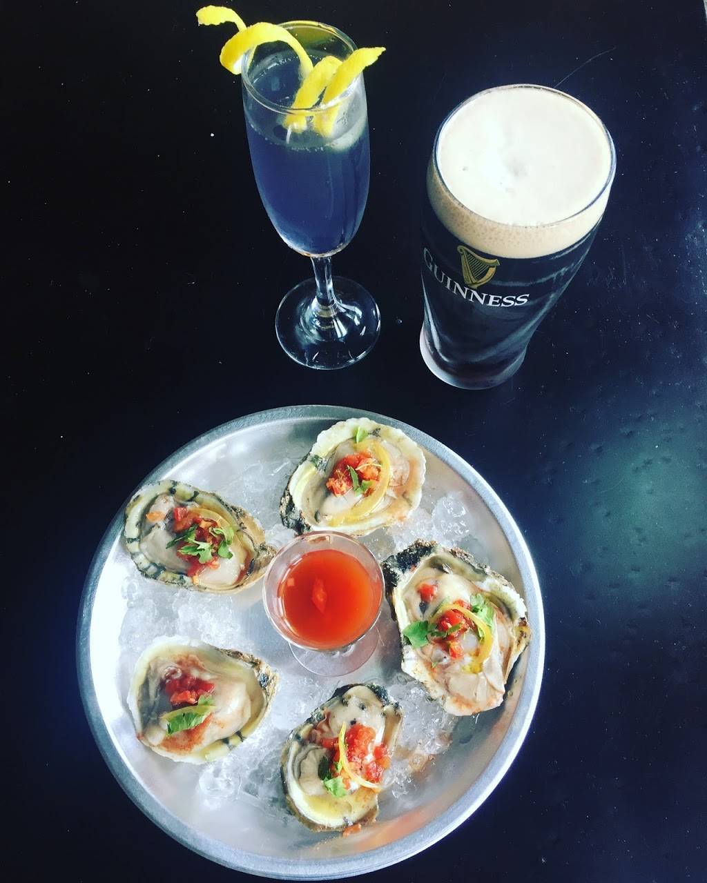 Pints & Union | restaurant | 114 E Market St, New Albany, IN 47150, USA | 8129134647 OR +1 812-913-4647