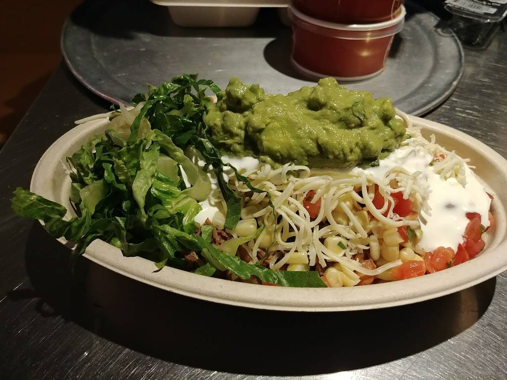 Chipotle Mexican Grill | restaurant | 2711 N Mayfair Rd Ste A, Wauwatosa, WI 53222, USA | 4142586649 OR +1 414-258-6649
