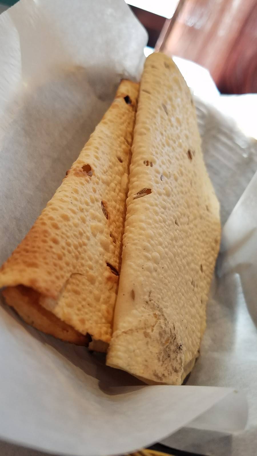 Taj Mahal Indian Restaurant | restaurant | 802 West Army Trail Road, Carol Stream, IL 60188, USA | 6302374445 OR +1 630-237-4445