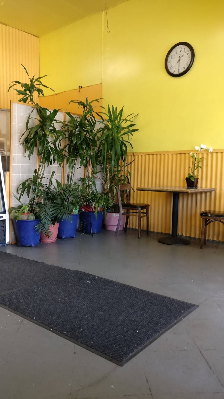 Louisiana Fish & Chips | restaurant | 2817 Telegraph Ave, Oakland, CA 94609, USA | 5104514555 OR +1 510-451-4555