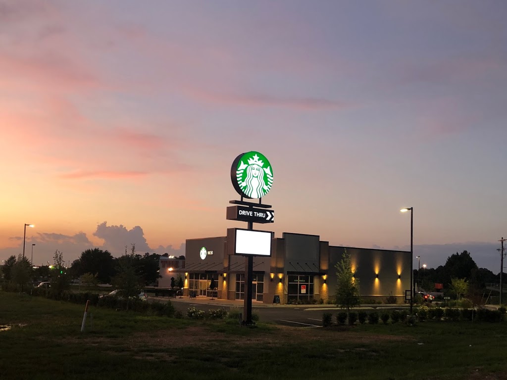 Starbucks | cafe | 10779 Chantilly Pkwy, Montgomery, AL 36117, USA | 3343141805 OR +1 334-314-1805