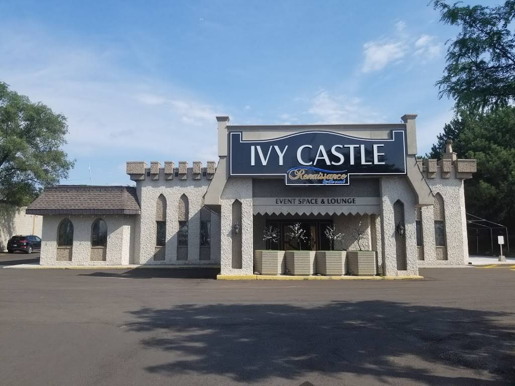 Ivy Castle by Renaissance the Creek | restaurant | 2120 Dundas St E, Mississauga, ON L4X 2V3, Canada | 4164649797 OR +1 416-464-9797