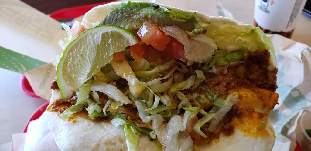 Del Taco | meal takeaway | 583 Lancaster Dr NE, Salem, OR 97301, USA | 5033168194 OR +1 503-316-8194