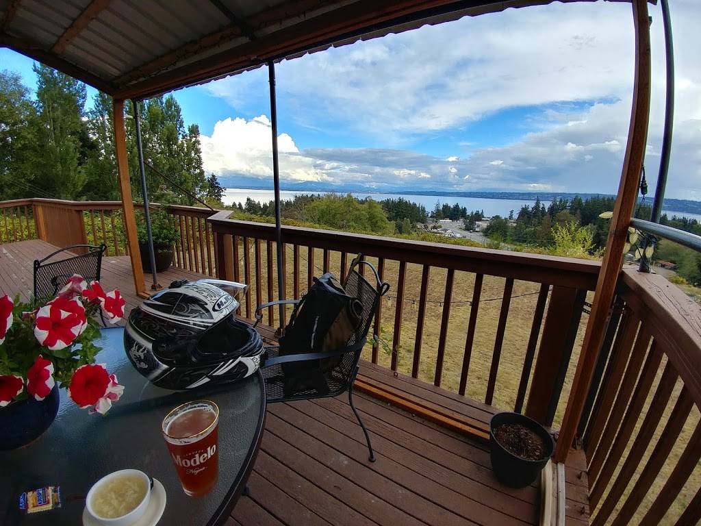 Hongkong garden | restaurant | 9324 WA-525, Clinton, WA 98236, USA | 3603412828 OR +1 360-341-2828