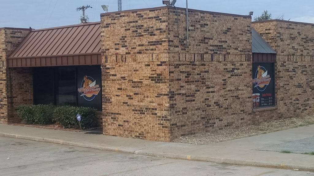 Wing Supreme | restaurant | 3925 N Lincoln Blvd, Oklahoma City, OK 73105, USA | 4057025464 OR +1 405-702-5464