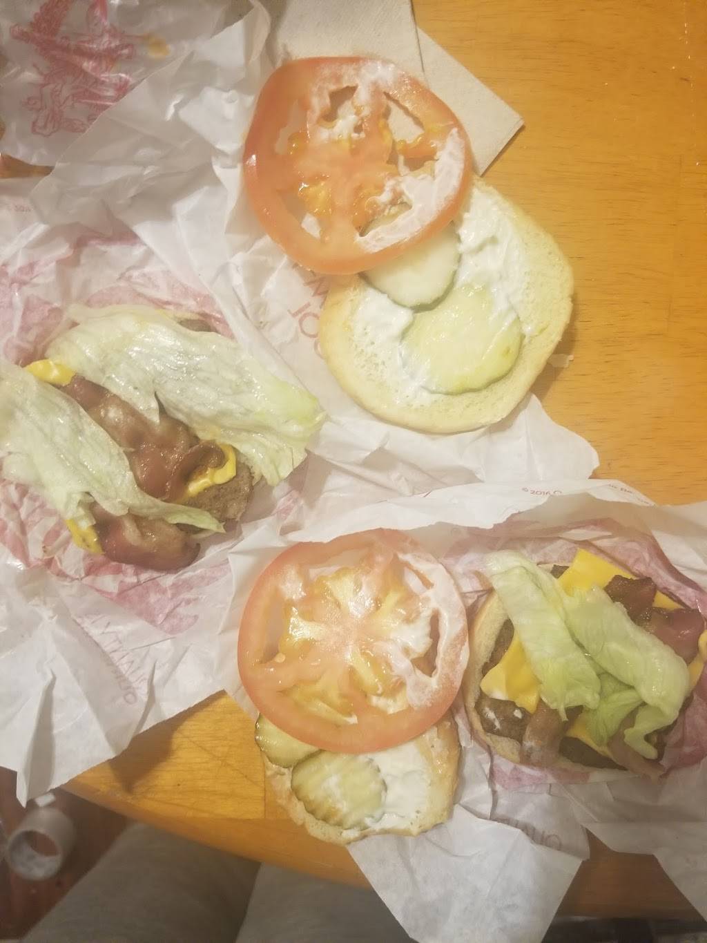 Wendys | restaurant | 703 Davis St, Scranton, PA 18505, USA | 5705586690 OR +1 570-558-6690