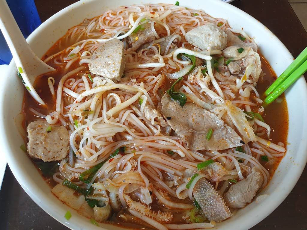 Pho n Seafood | restaurant | 924 N Court St, Visalia, CA 93291, USA | 5597323663 OR +1 559-732-3663
