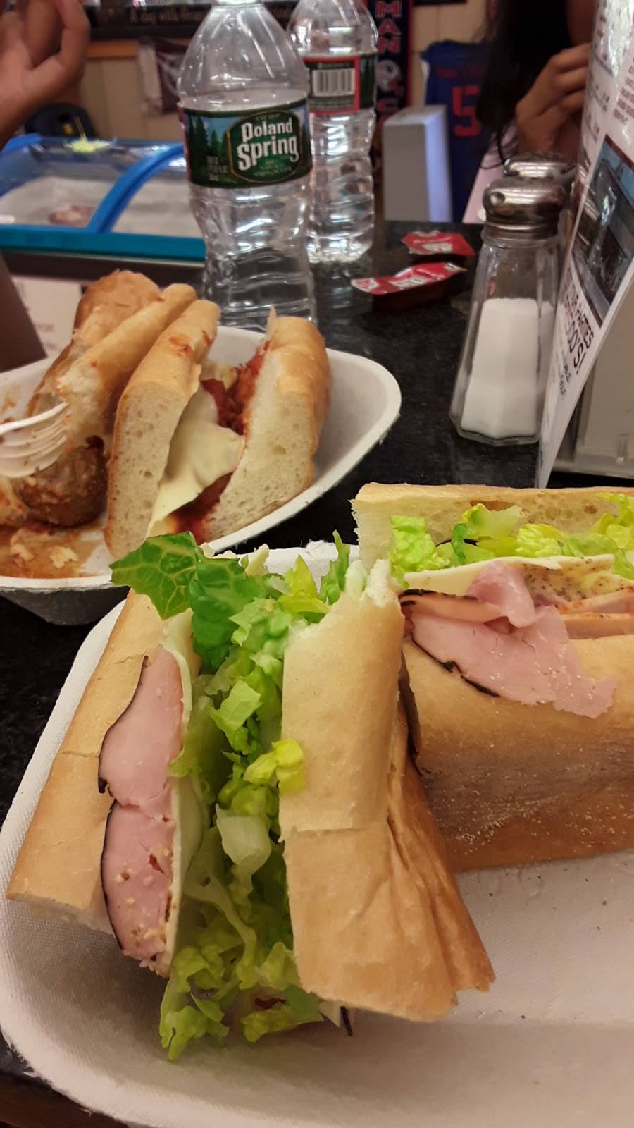 Priscos | restaurant | 8 Romney Rd, Bridgewater, MA 02324, USA | 5086972273 OR +1 508-697-2273