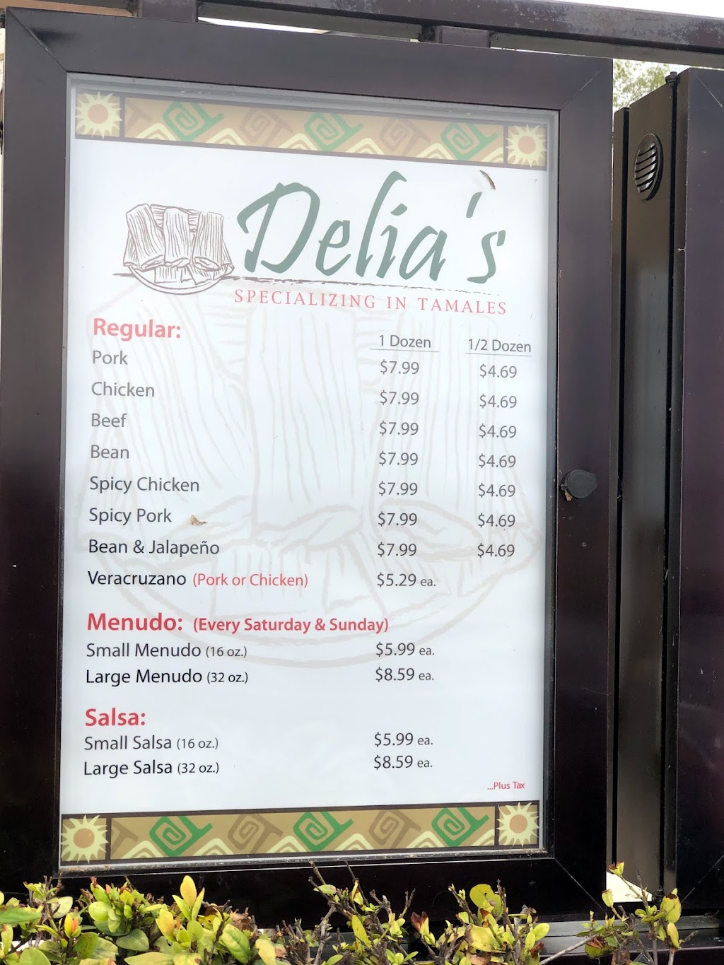 Delias Specializing in Tamales | restaurant | 1501 E Monte Cristo Rd, Edinburg, TX 78542, USA | 9563802700 OR +1 956-380-2700