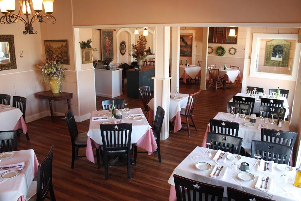 Oliva | restaurant | 15 Main St S, Bethlehem, CT 06751, USA | 2032665558 OR +1 203-266-5558
