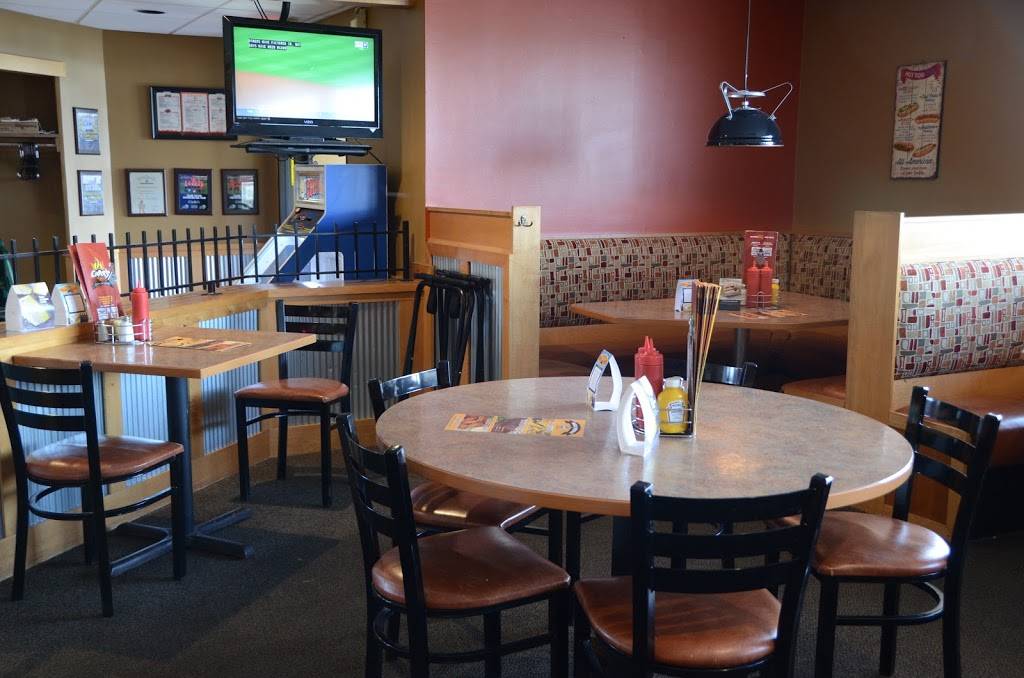 Cinder’s Charcoal Grill | restaurant | 2369 W Wisconsin Ave, Appleton, WI 54911, USA | 9207380116 OR +1 920-738-0116