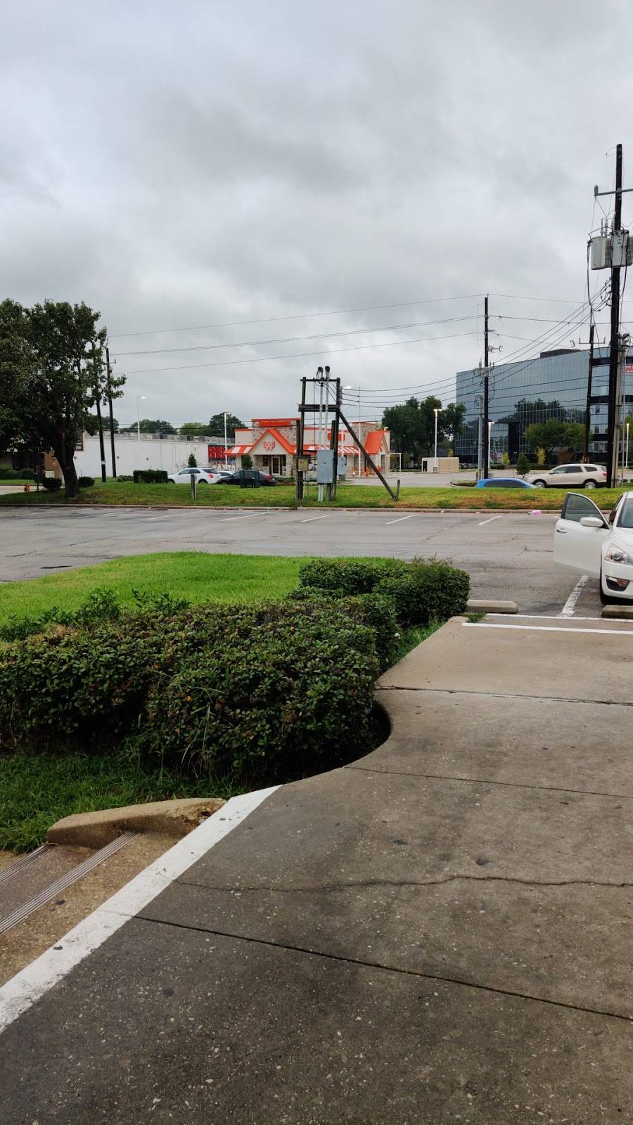 Whataburger | restaurant | 4608 Farm to Market 1960 Rd W, Houston, TX 77069, USA | 8323533649 OR +1 832-353-3649