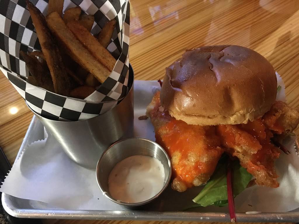 The Ballpark Pub | restaurant | 514 W Pershing Rd, Chicago, IL 60609, USA | 7736754687 OR +1 773-675-4687