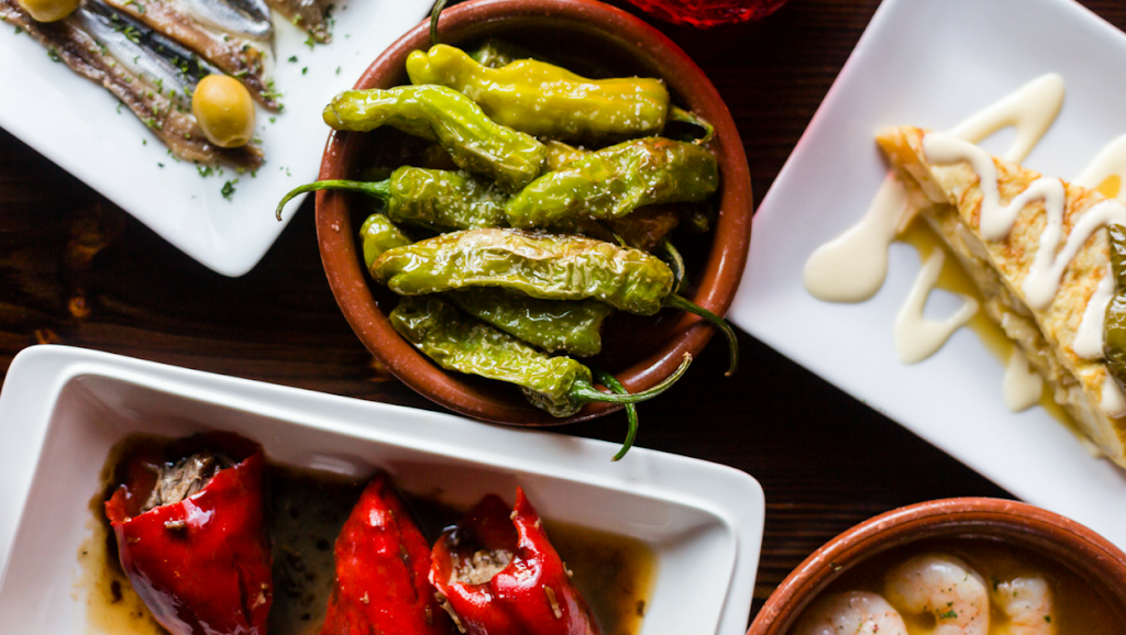 Estragon Tapas | restaurant | 700 Harrison Ave, Boston, MA 02118, USA | 6172660443 OR +1 617-266-0443