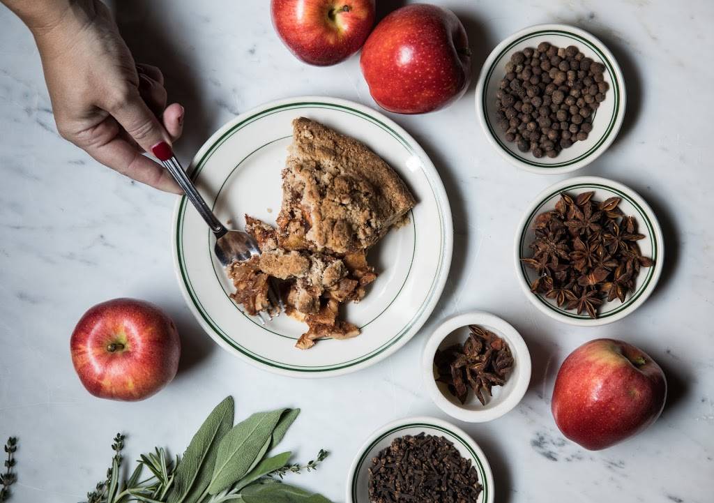 Joes Seafood, Prime Steak & Stone Crab | restaurant | 750 15th St NW, Washington, DC 20005, USA | 2024890140 OR +1 202-489-0140