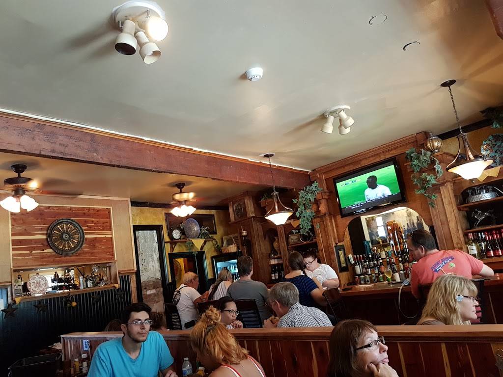 Coach House Bar & Grill | restaurant | 173 Potomac St, Harpers Ferry, WV 25425, USA | 5405146255 OR +1 540-514-6255