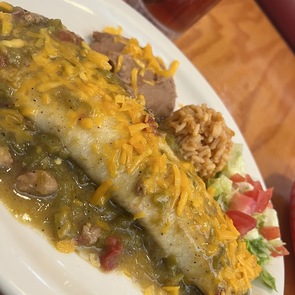 Davids Restaurant | restaurant | 1377 US-491, Gallup, NM 87301, USA | 5057225319 OR +1 505-722-5319