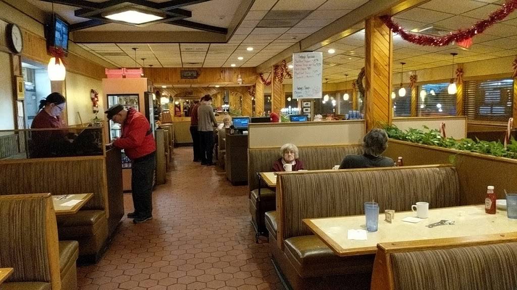 Liberty Family Restaurant | restaurant | 160 Winton Rd N, Rochester, NY 14610, USA | 5852885503 OR +1 585-288-5503