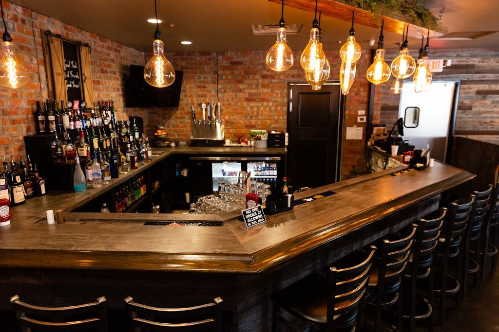 The Shed Grill & Bar | restaurant | 1505 S Main St, Kingfisher, OK 73750, USA | 4053754512 OR +1 405-375-4512