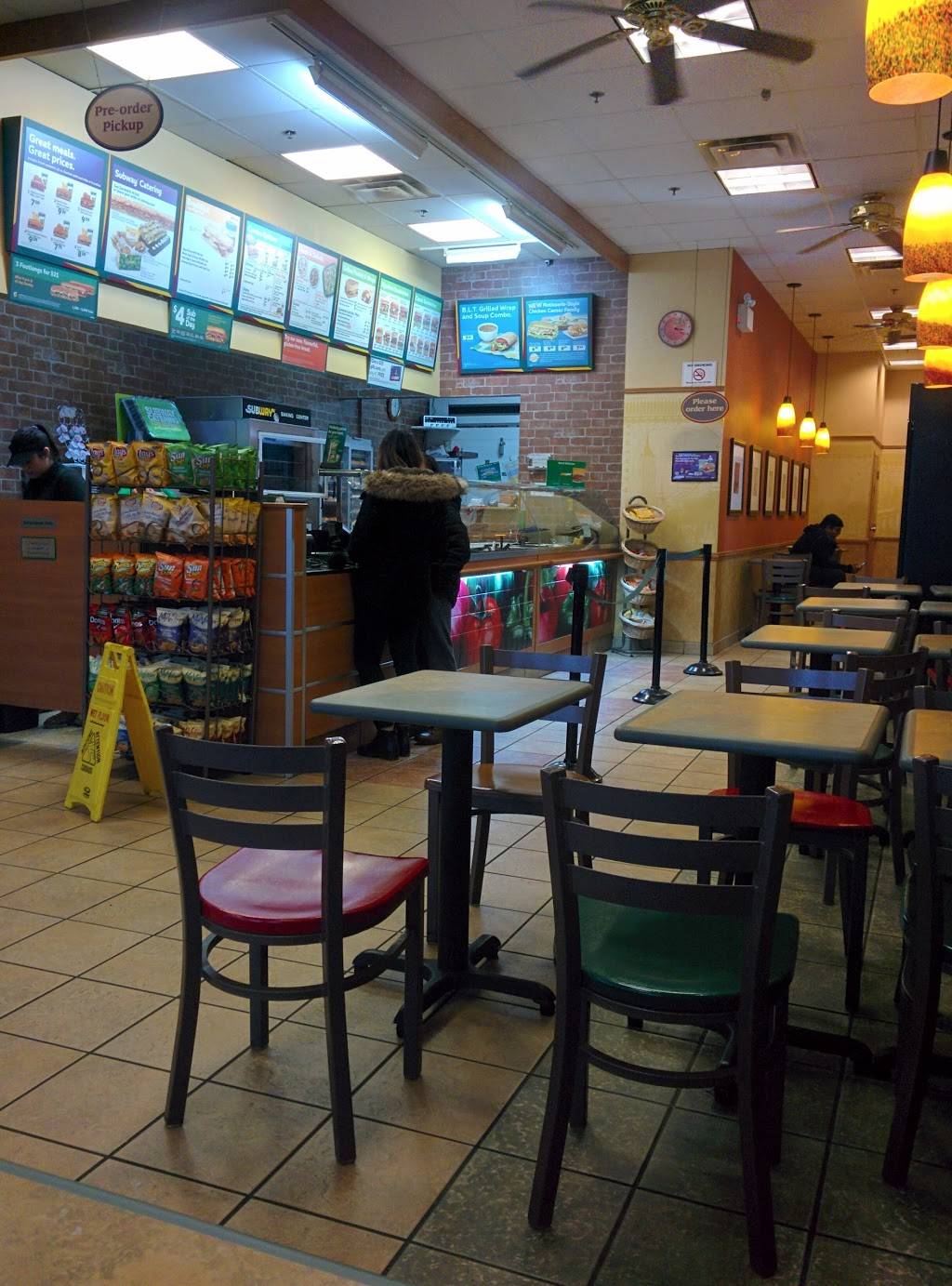Subway | restaurant | 5602 Tenth Line W, Mississauga, ON L5M 7L9, Canada | 9052864789 OR +1 905-286-4789
