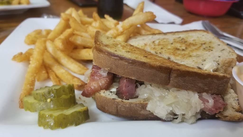 Webb City Cafe | restaurant | 21 S Main St, Webb City, MO 64870, USA | 4176732020 OR +1 417-673-2020