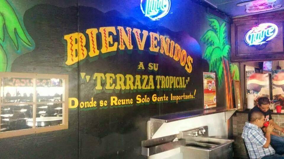 Terraza Tropical Sports Bar | restaurant | 8720 Airline Dr, Houston, TX 77037, USA | 7138753373 OR +1 713-875-3373