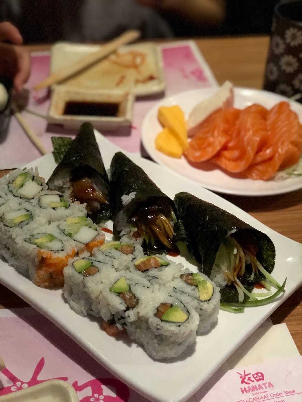 Hanata Sushi House | meal delivery | 900 Oxford St E, London, ON N5Y 5A1, Canada | 5196591599 OR +1 519-659-1599