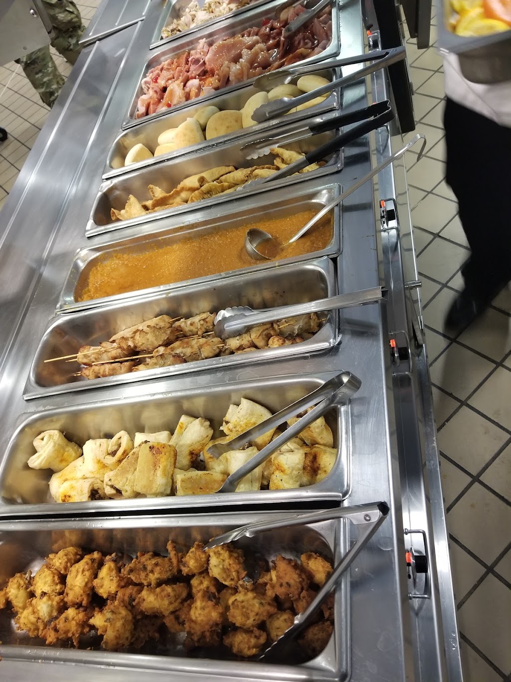 Devils Den Warrior Restaurant | restaurant | 7011 Siebert St, Fort Riley, KS 66442, USA | 7852391697 OR +1 785-239-1697