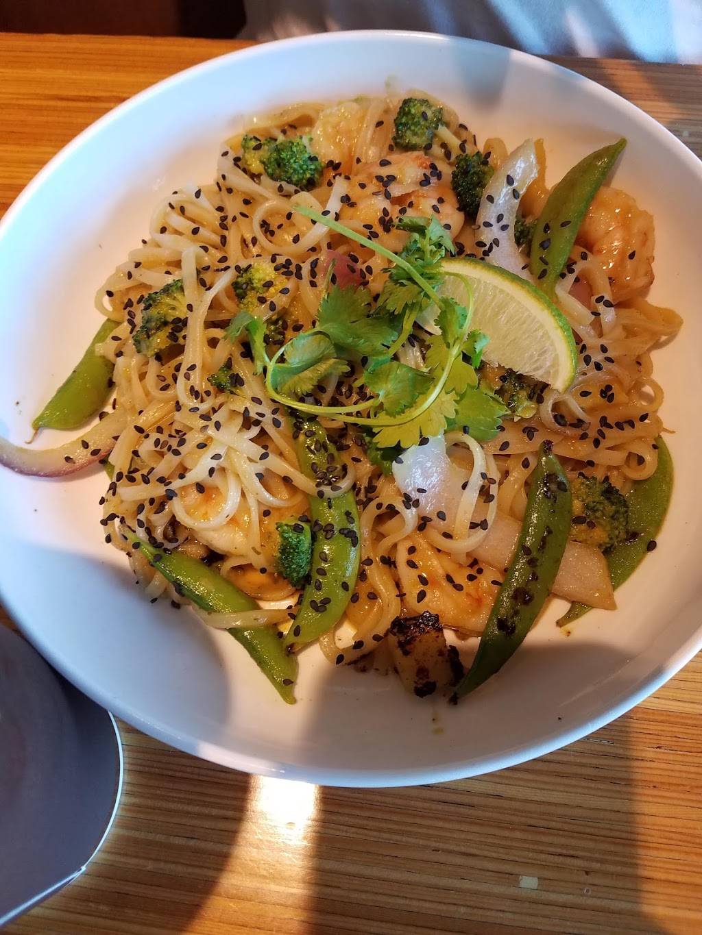 Noodles and Company | restaurant | 2000 Rahncliff Ct, Eagan, MN 55122, USA | 6514545883 OR +1 651-454-5883