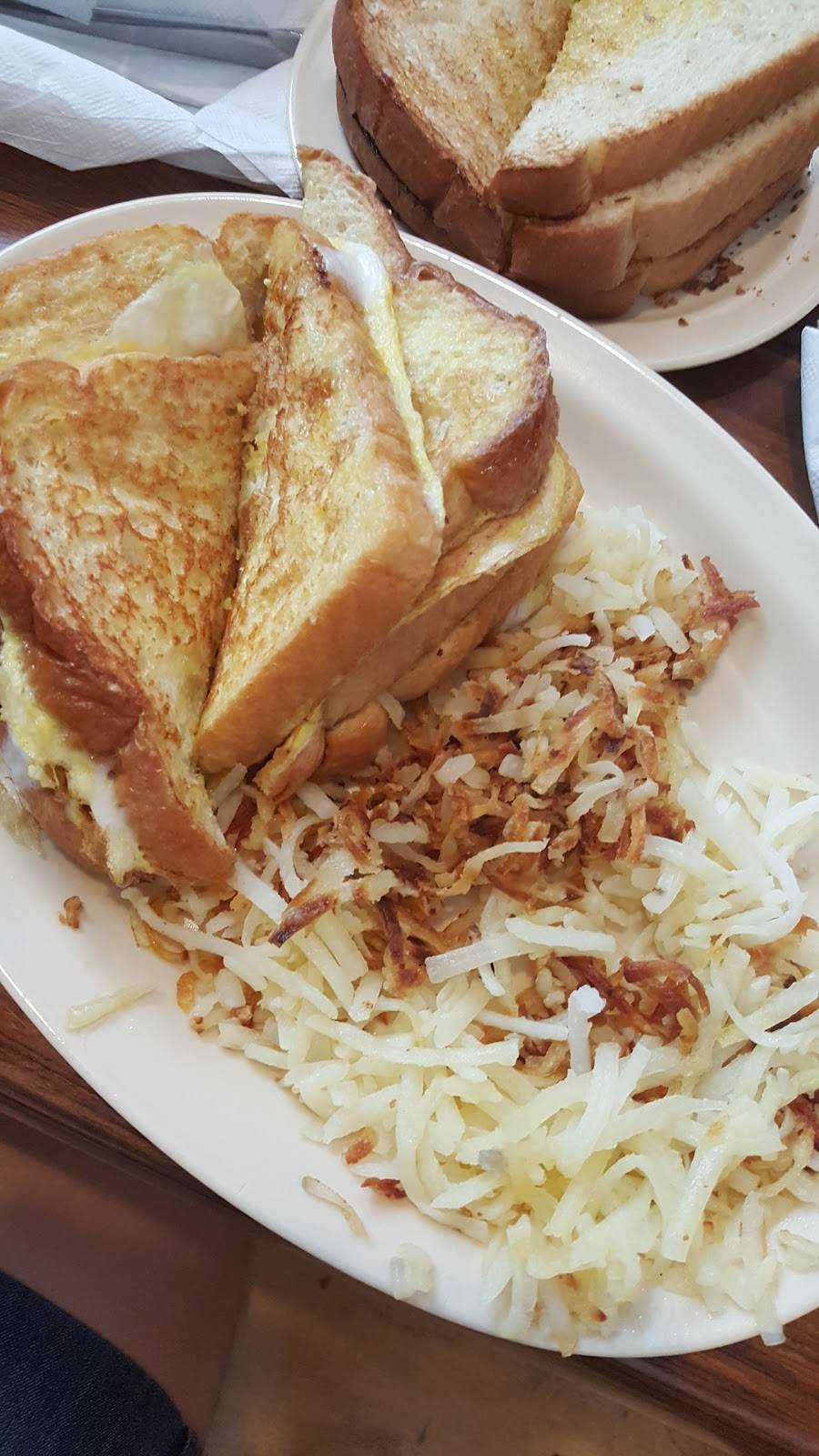 The Gristmill | restaurant | 175 Faison Hwy, Clinton, NC 28328, USA | 9105928900 OR +1 910-592-8900