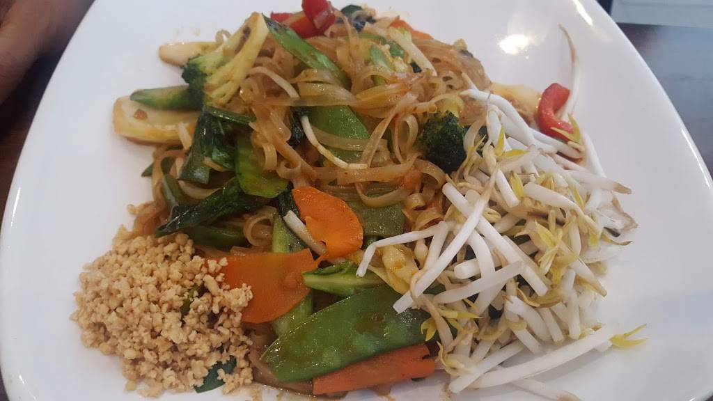 Cilantro Asian Bistro | restaurant | 1719 E Hallandale Beach Blvd, Hallandale Beach, FL 33009, USA | 9544047826 OR +1 954-404-7826