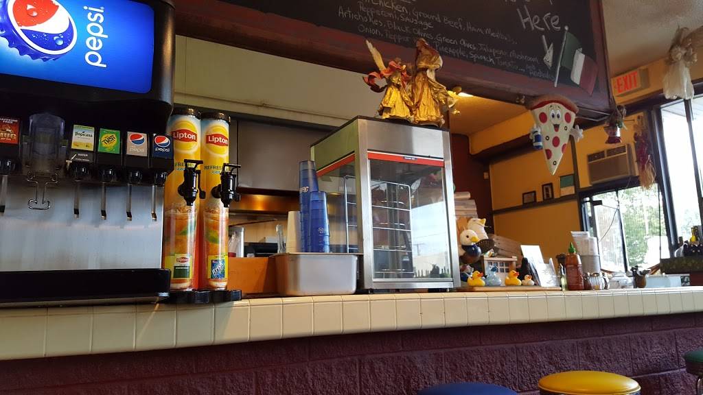 Brunos Pizza | restaurant | 119 N Dixie Way, Roseland, IN 46637, USA | 5742733890 OR +1 574-273-3890