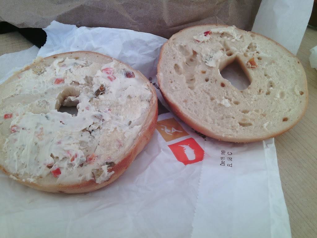 Dunkin | bakery | 3 Allen St, Hampden, MA 01036, USA | 4135668003 OR +1 413-566-8003