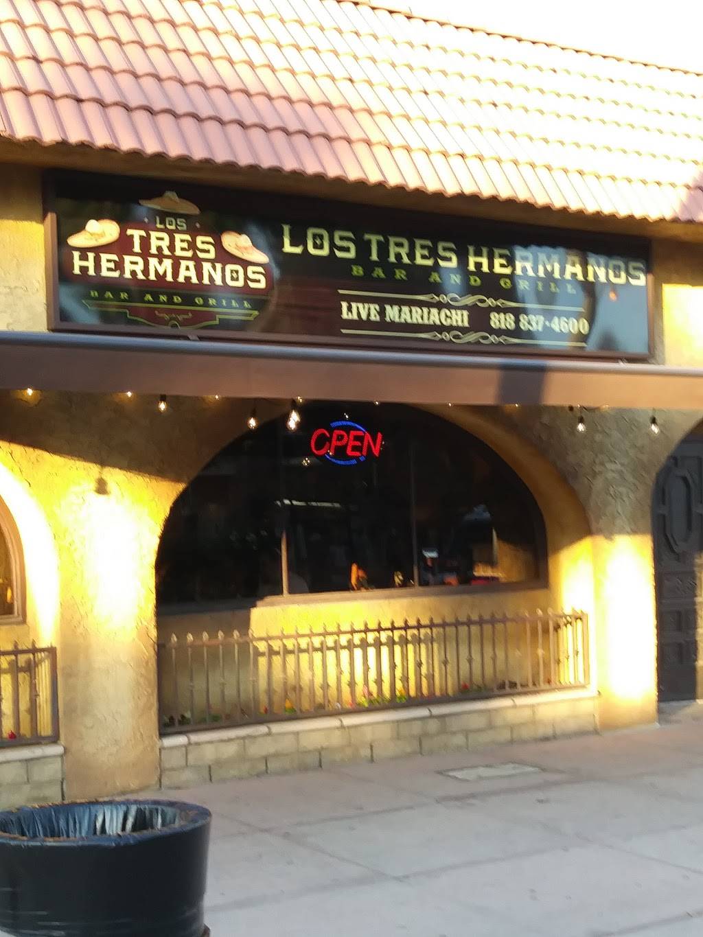 Los Tres Hermanos Restaurant | restaurant | 1049 San Fernando Rd, San Fernando, CA 91340, USA | 8188374600 OR +1 818-837-4600