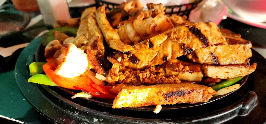 Cozumel Bar & Grill | restaurant | 104 S Owa Blvd Ste A, Foley, AL 36535, USA | 2519233464 OR +1 251-923-3464