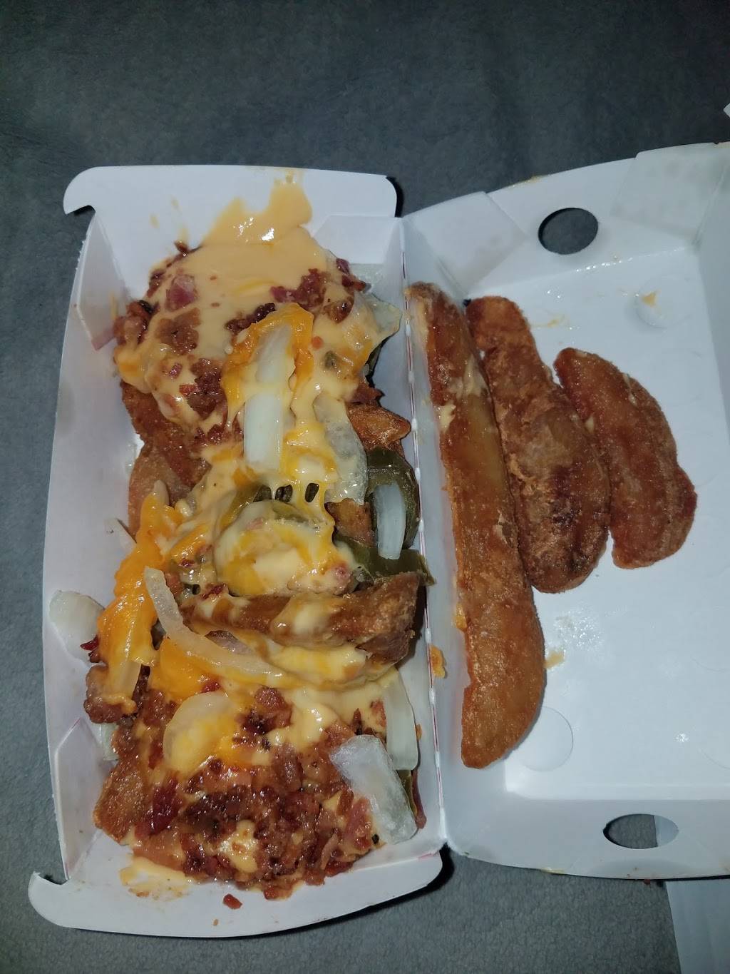 Jack in the Box | restaurant | 805 W Manchester Ave, Los Angeles, CA 90044, USA | 3237515074 OR +1 323-751-5074