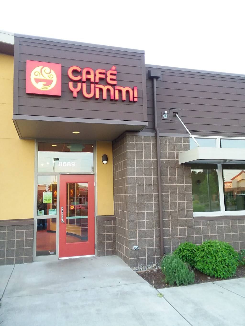 Cafe Yumm! - Argyle Square | restaurant | Argyle Square, 8689 SW Robert Burns Dr, Wilsonville, OR 97070, USA | 5036389866 OR +1 503-638-9866