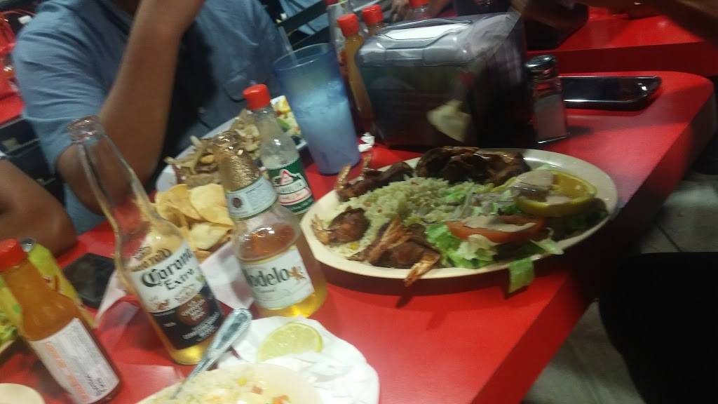 Las Islas Marias Restaurant | restaurant | 5504 Etiwanda Ave, Mira Loma, CA 91752, USA | 9516810809 OR +1 951-681-0809