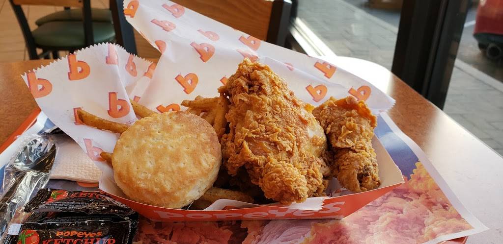 Popeyes Louisiana Kitchen | restaurant | 8310 Astoria Blvd, East Elmhurst, NY 11370, USA | 7182056024 OR +1 718-205-6024
