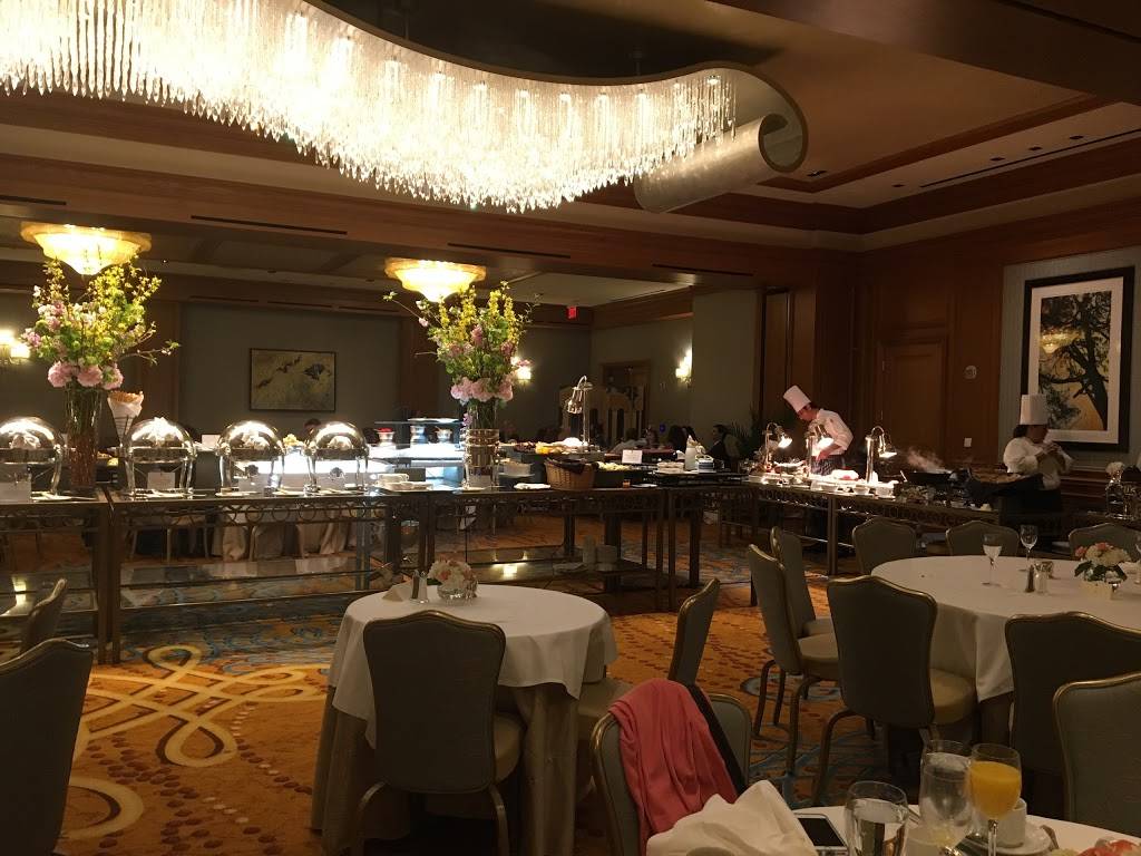 The Remington Bar | restaurant | 1919 Briar Oaks Ln, Houston, TX 77027, USA | 7134032631 OR +1 713-403-2631